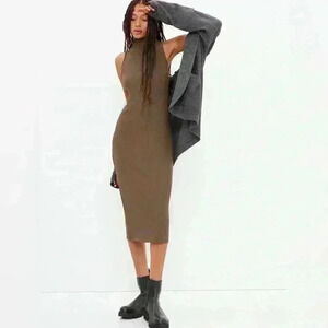Gap mock neck sleeveless midi ribbed dress brown, never worn